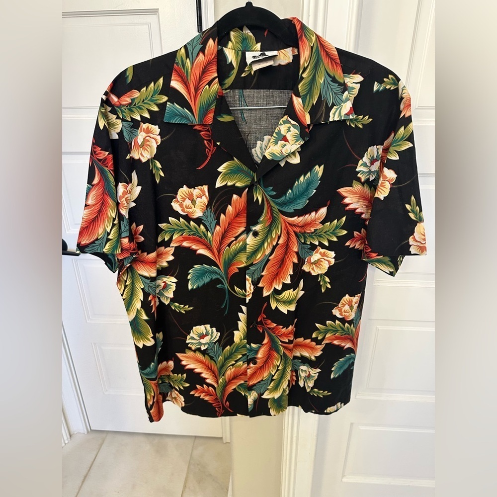 Vintage Hilo Hattie Hawaiian Shirt Men’s XL Tropical Floral Cotton Made Hawaii